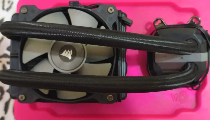 Water Cooler Corsair H80i 120mm (VENDO OU TROCO)