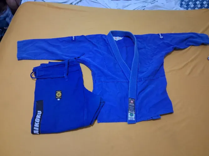 Kimono de jiu-jitsu e judô 