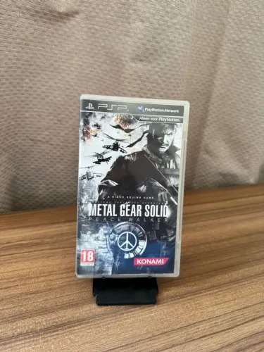 Metal Gear Peace Walker - PSP