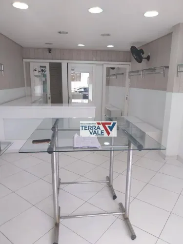 Ponto para alugar, 35 m² por R$ 1.747,02/mês - Centro - Lorena/SP