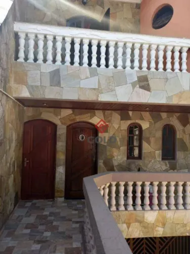 Sobrado com 4 dormitórios para alugar, 353 m² por R$ 5.167,00/mês - Vila Curuçá - Santo An