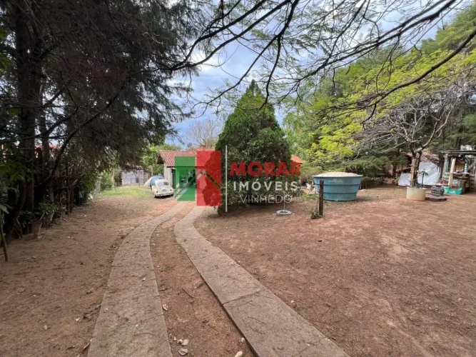 Chácara à Venda no Country Club em Valinhos | 2.000 m² | Casa Térrea | Excelente Localizaç