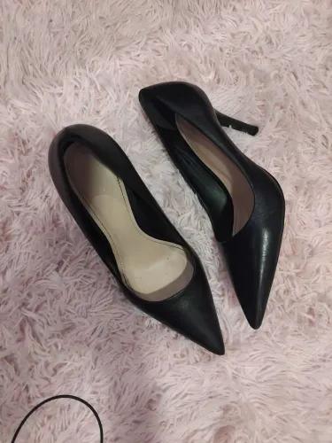 Scarpin preto arezzo 35