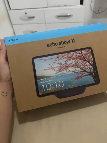 Echo Show 11 com suporte Original Amazon - 1 mês de uso