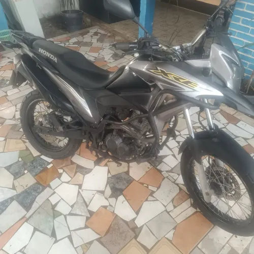 XRE 190 Top