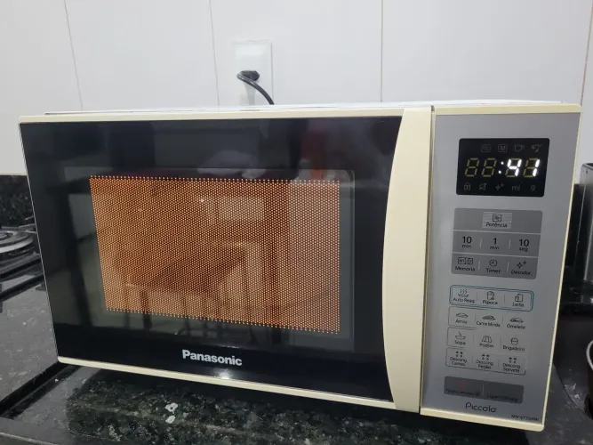 Microondas 25 Litros em perfeito estado