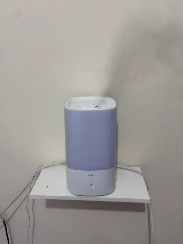 Umidificador com suporte para óleo essencial 