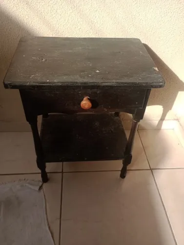 Mesa cabeceira 