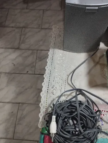 Estou vendendo um caixinha de computador condições boa 