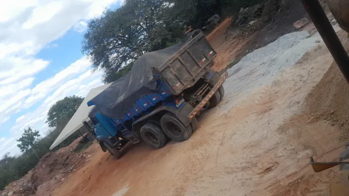 Areia piracanjuba e paracatu lavada de rio