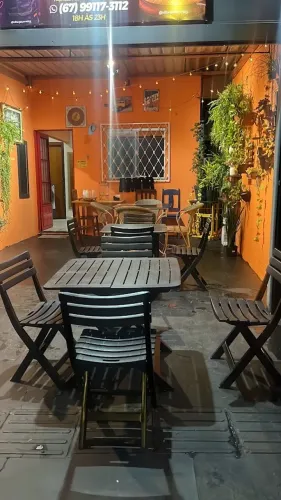 Jogo de mesa preto dobravel