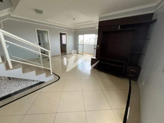 Cobertura residencial para alugar em Santa Mônica, Uberlândia | 3 suítes | 2 vagas