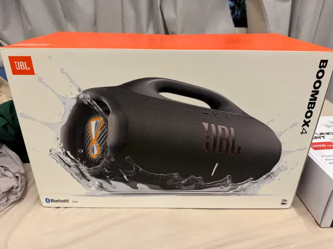 Jbl boombox 4