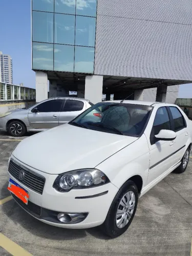 Fiat Siena Tetrafuel 1.4 MPI Fire Flex 8V 4P 2012