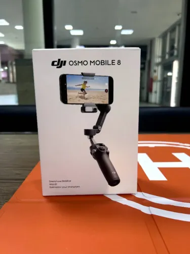 DJI Osmo Mobile 8 - Estabilizador para Celular com Rastreamento