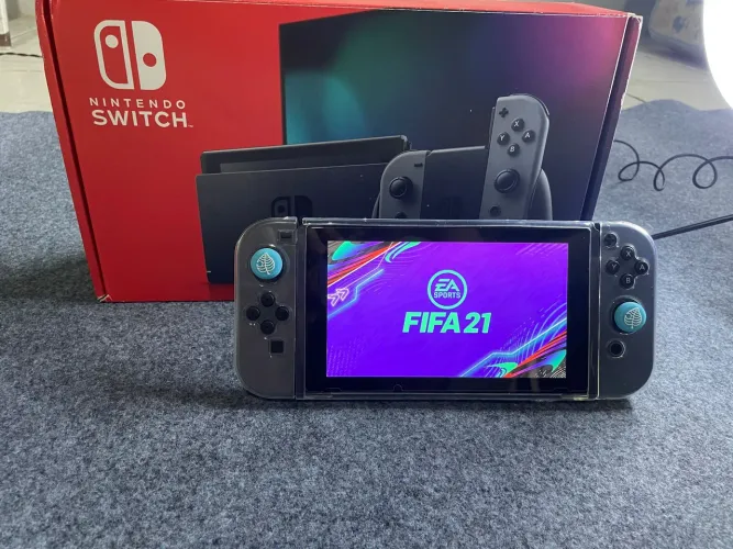 Nintendo Switch V2 (Mario Odyssey e FIFA 21 incluso)