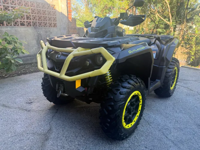 Quadriciclo can am Outlander XT-P 1.000 1lugar 