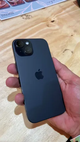 iPhone 15