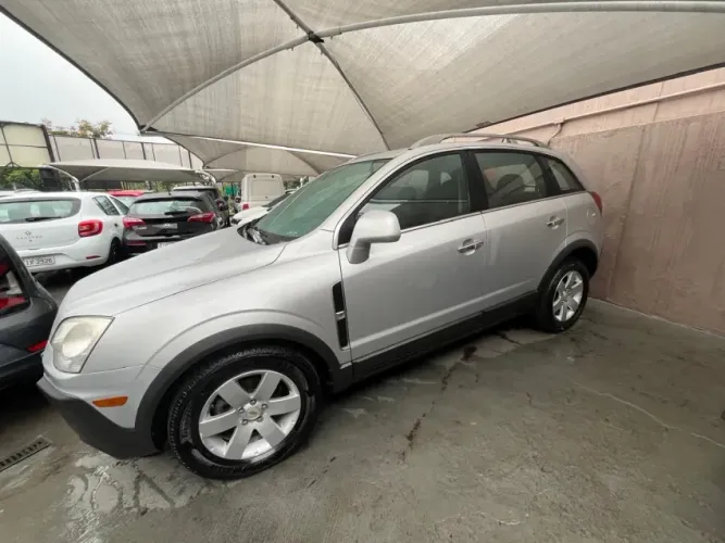 Chevrolet Captiva 2.4 SFI Ecotec FWD 16V Gasolina 4P Aut. 2011