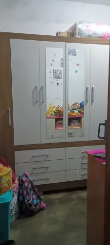 Guarda roupa casal