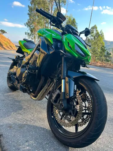 Vende-se Z1000 2015 moto de procedência 