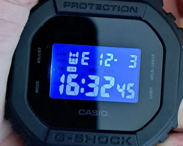 Relógio Casio G-Shock DW5600UBB all black original 
