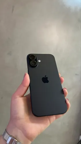 iPhone 16 128GB