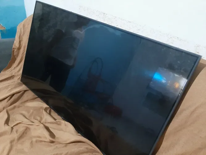 Vendo TV LG smart 50 polegadas para retirada de peças