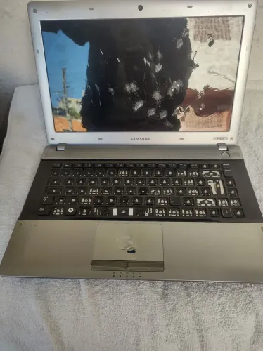 NOTEBOOK SAMSUNG RV420 NO ESTADO