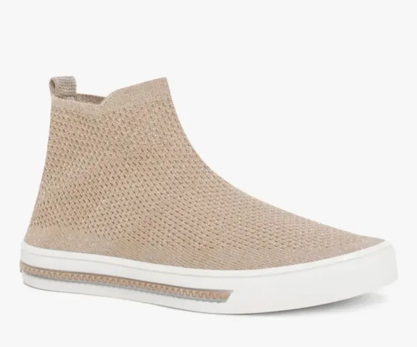 VENDO TÊNIS / BOTA FEMININA KLIPING