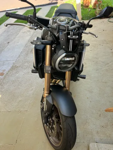 CB 650r nova
