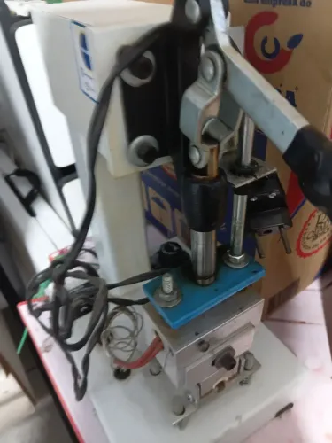 Vende se prensa de estampar canetas tranfer