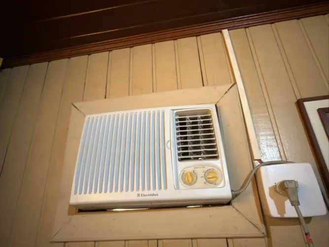 AR-CONDICIONADO ELECTROLUX 7.500 BTUs
