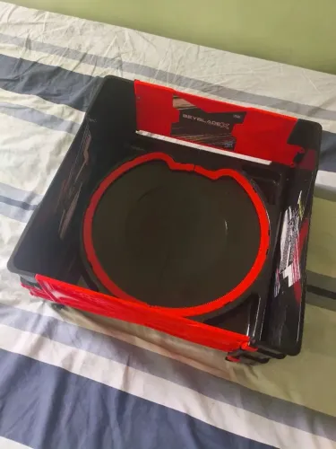 Beyblade X arena beystadium fechar e levar Hasbro