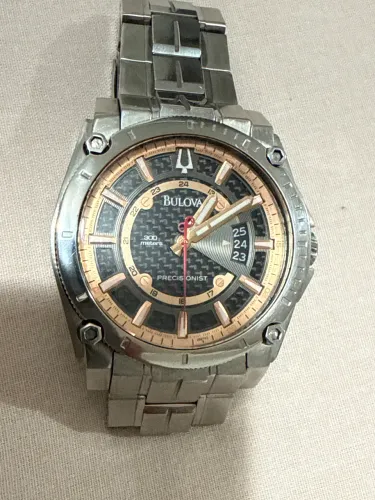 Relógio bulova precisionist 