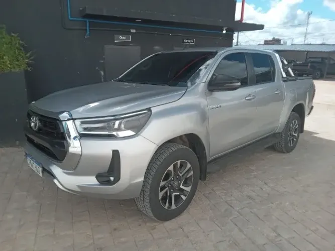 Toyota Hilux CD SR 4X4 2.8 TDI Diesel Aut. 2025