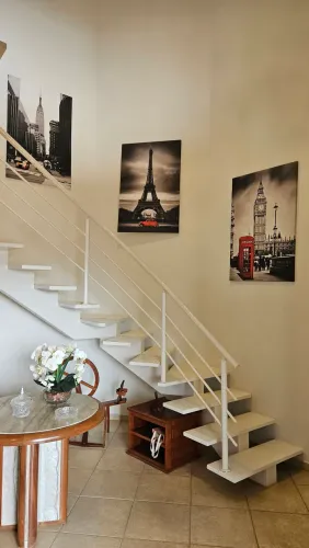 Três quadros de Paris, Londres e Nova York