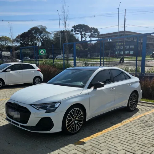Audi A3 Sed.perf. Black 2.0 TFSI S-tronic 2025