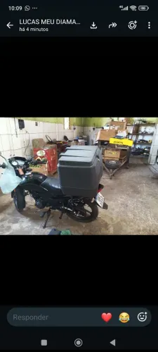 BAÚ COM SUPORTE MOTTU