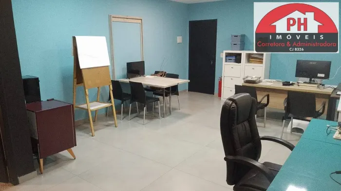 Sala comercial no coração da cidade - Sem Mobilia