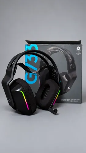Headset Logitech G733 Wireless RGB + caixa e acessórios