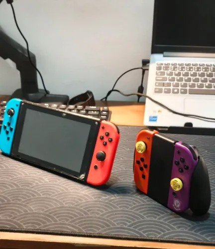 NINTENDO SWITCH COMPLETO COM CASE + ACESSÓRIOS E JOGOS