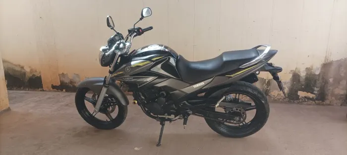 Fazer 250 2016