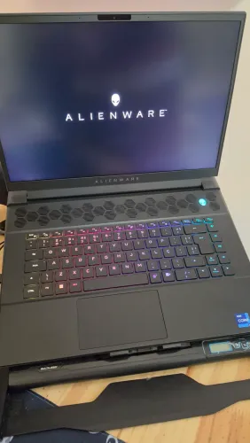 Dell Alienware m16 R1 Core i9 Rtx4070 (somente venda)