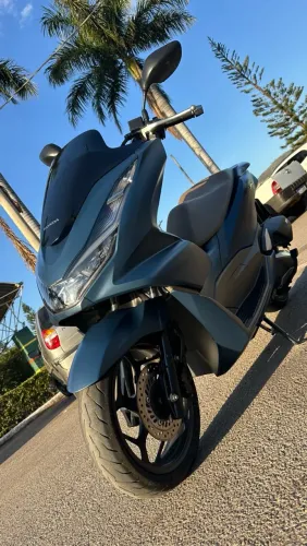 Linda PCX 160 - Novinha