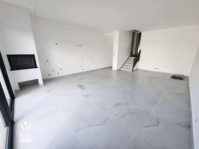 Sobrado com 190 m², 3 quartos, 3 Suites, Churrasqueira, com Quintal à venda por R$ 1.430.0