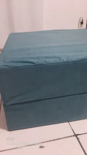 Puff gigante que vira cama revestimento em tecido Suede cor verde, produto novo