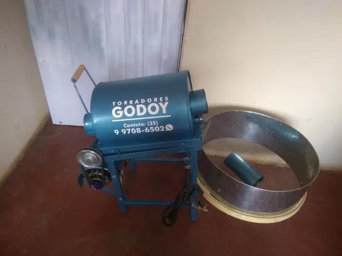 Torrador de café motorizado e a gás