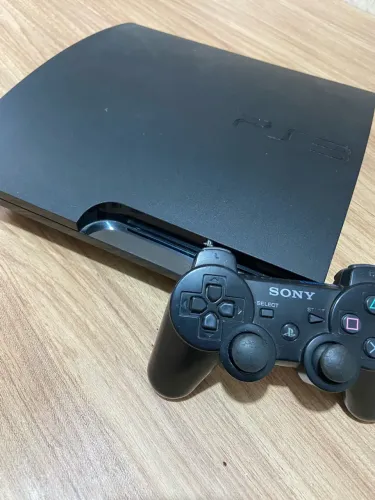 PlayStation 3 Slim 500GB 2Controles Novos