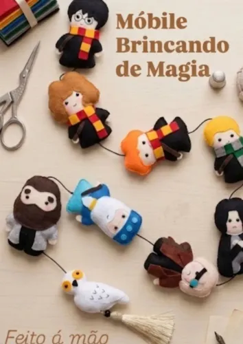 Móbile Brincando de Magia, feito á mão , decoração geek, quarto infantil, juvenil